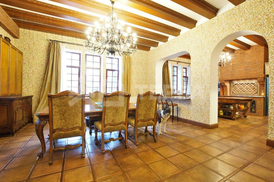 2-этажный коттедж 1 100 м² с отделкой