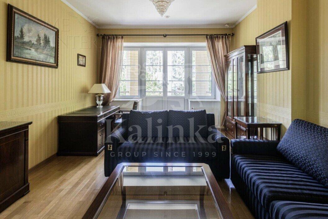 2-этажный коттедж 450 м² с отделкой