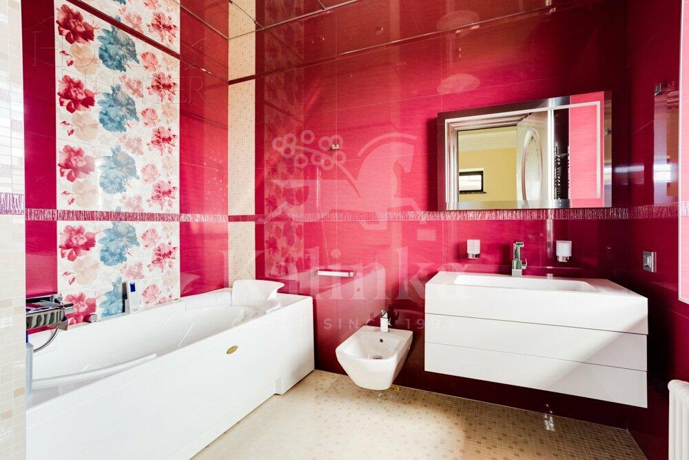 2-этажный коттедж 745 м² с отделкой