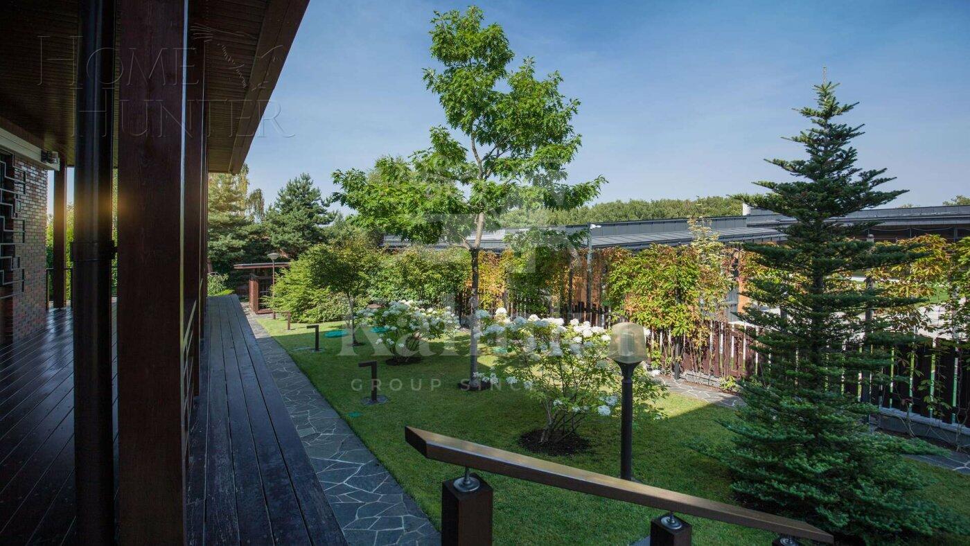 2-этажный коттедж 745 м² с отделкой