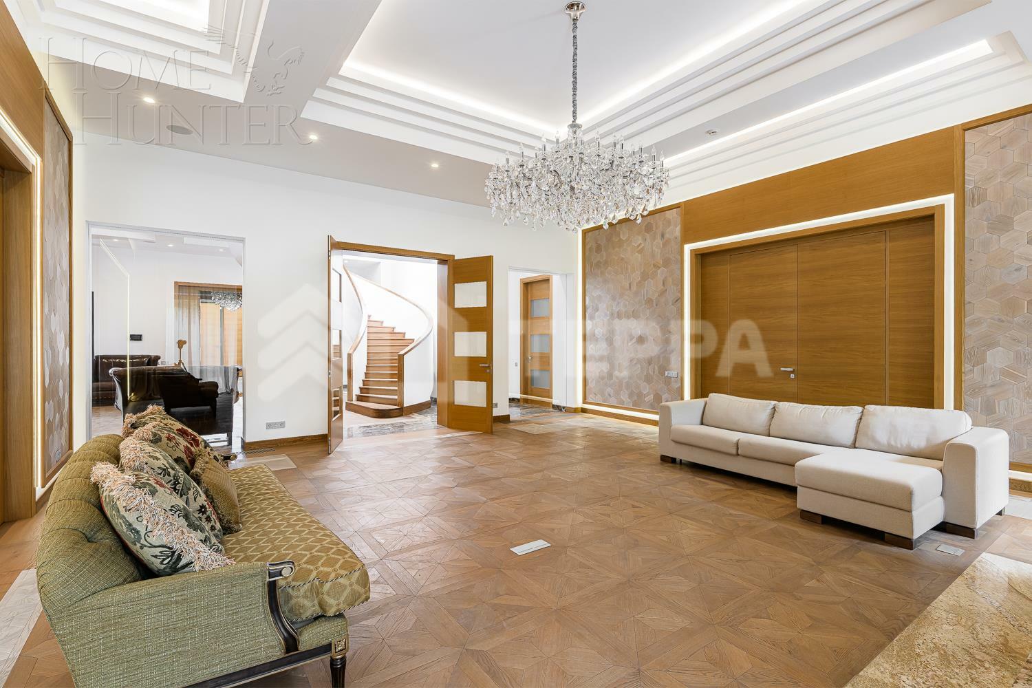 2-этажный коттедж 1 365 м² с отделкой