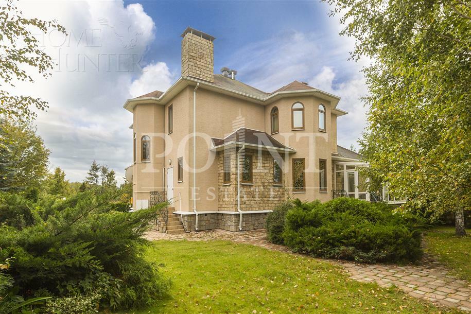 2-этажный коттедж 550 м² с отделкой