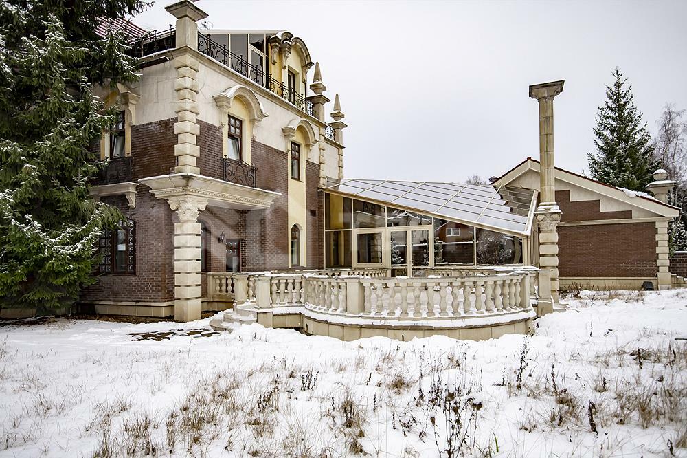 КОТТЕДЖ 700 м² с отделкой