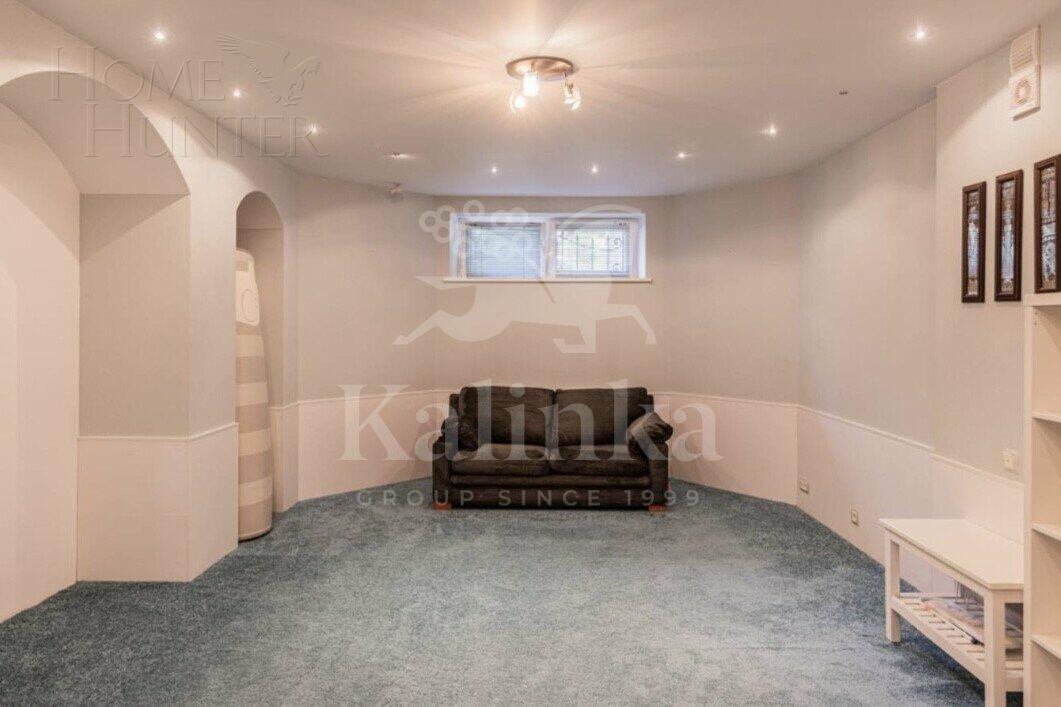 2-этажный коттедж 450 м² с отделкой