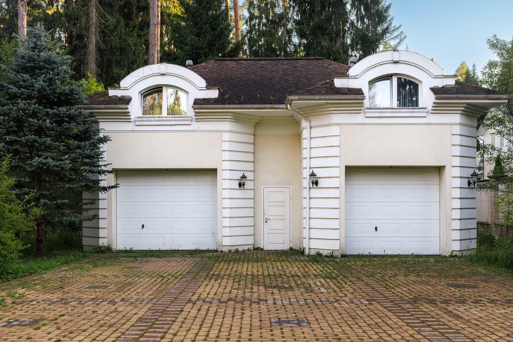 2-этажный коттедж 800 м² с отделкой