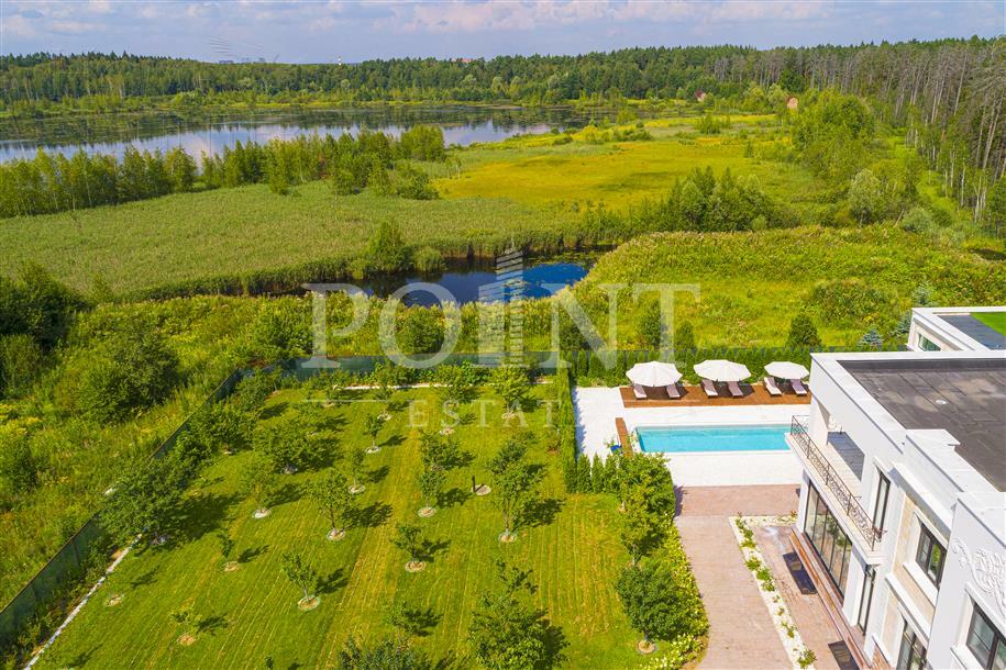 2-этажный коттедж 1 667 м² с отделкой