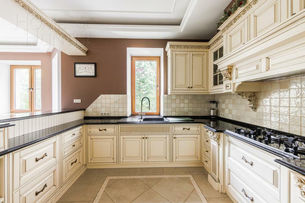 2-этажный коттедж 800 м² с отделкой