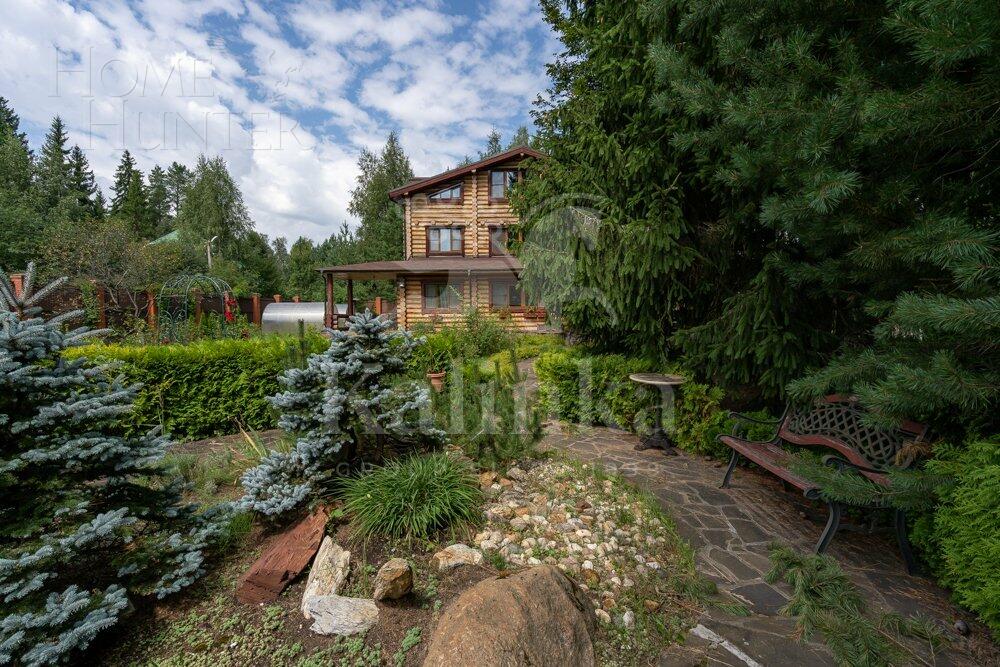 3-этажный коттедж 550 м² с отделкой