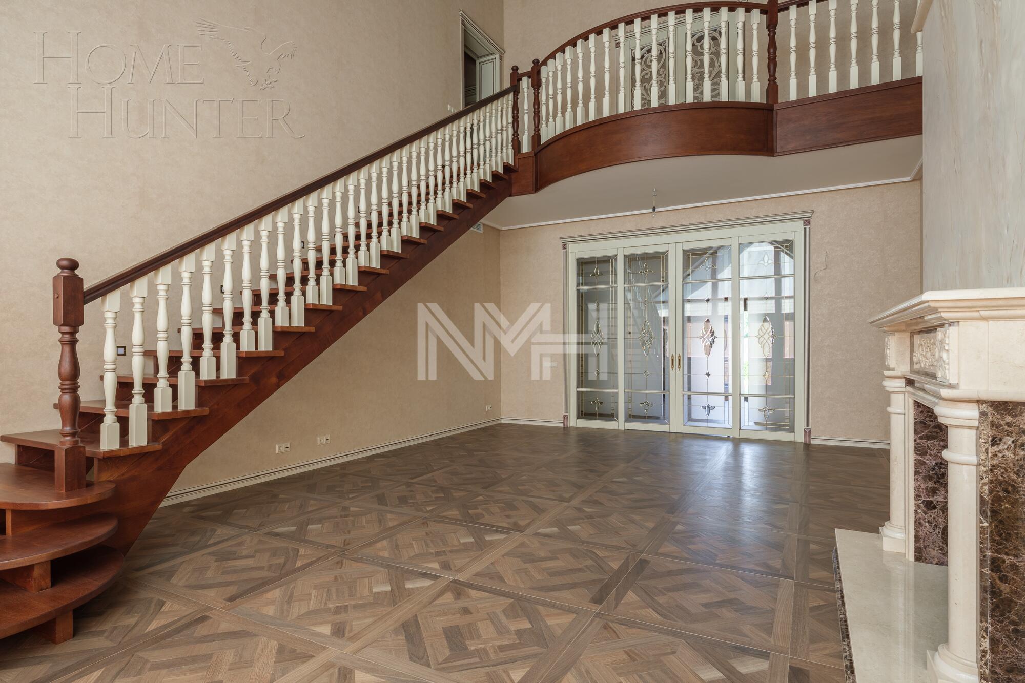 2-этажный коттедж 900 м² с отделкой