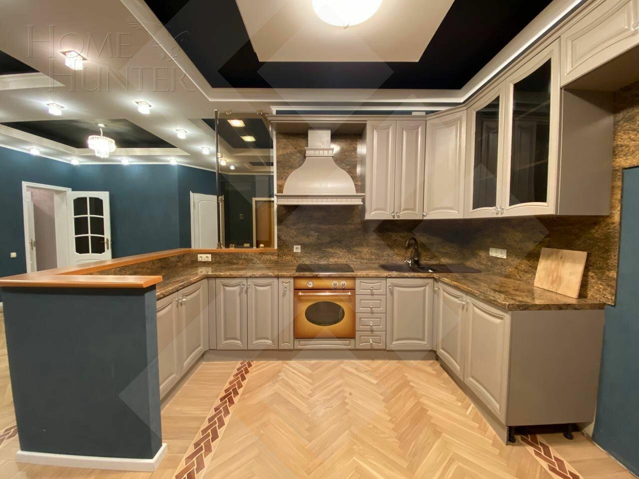 5-КОМН. КВАРТИРА С ОТДЕЛКОЙ 150 М² НА 17 ЭТАЖЕ