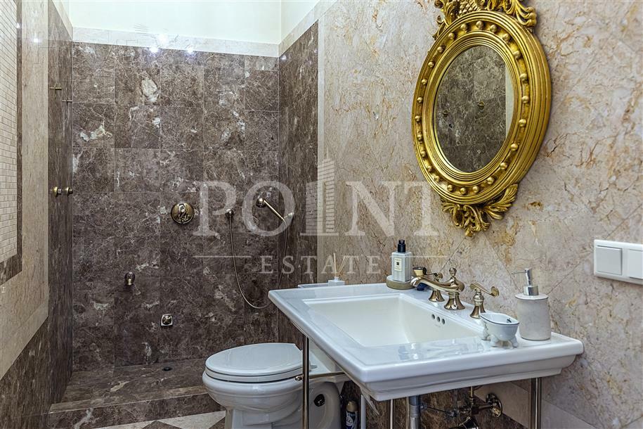 2-этажный коттедж 980 м² с отделкой