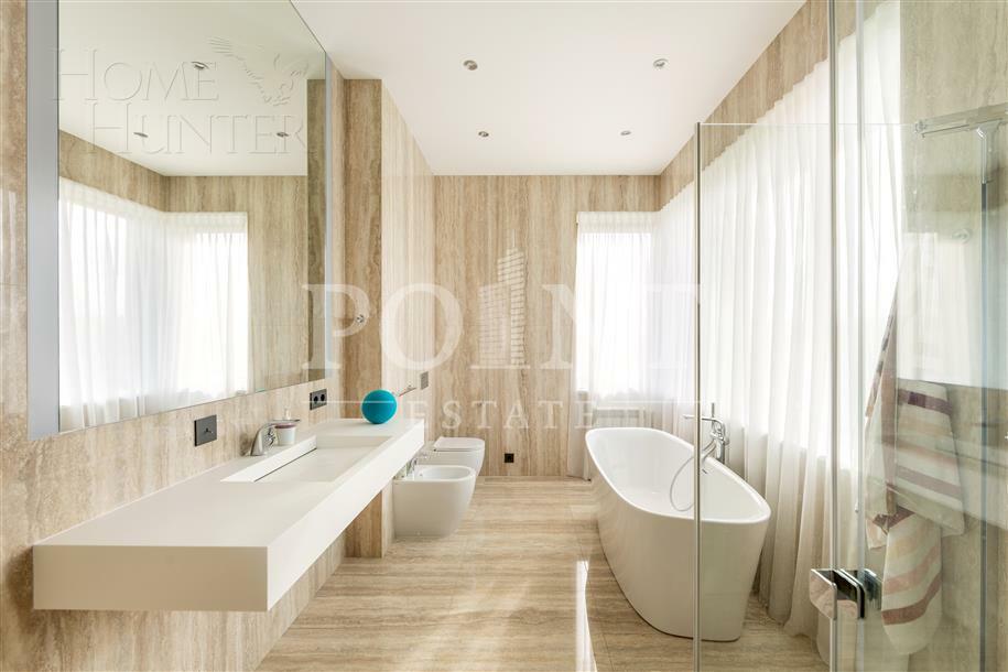 2-этажный коттедж 438 м² с отделкой