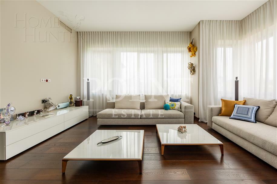 2-этажный коттедж 438 м² с отделкой