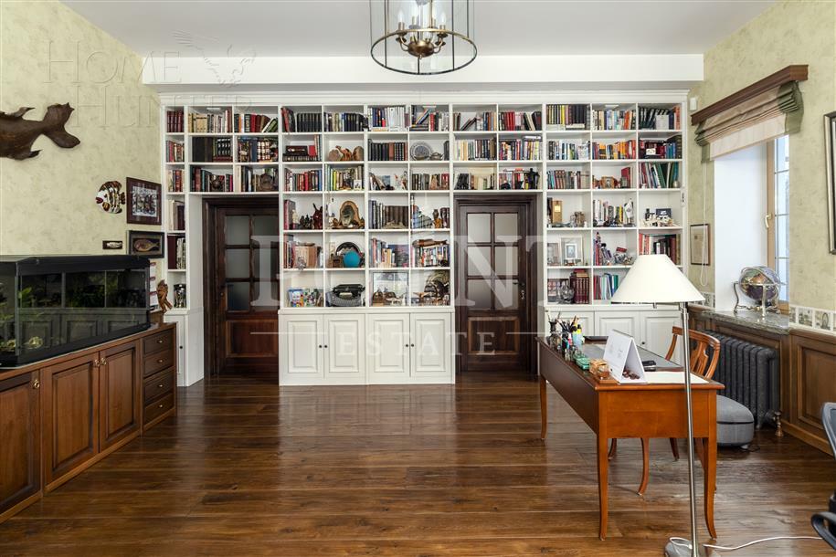 2-этажный коттедж 800 м² с отделкой