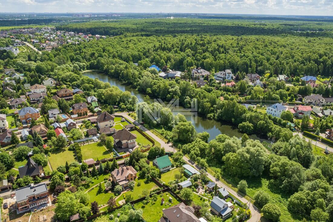 2-этажный коттедж 436 м² с отделкой