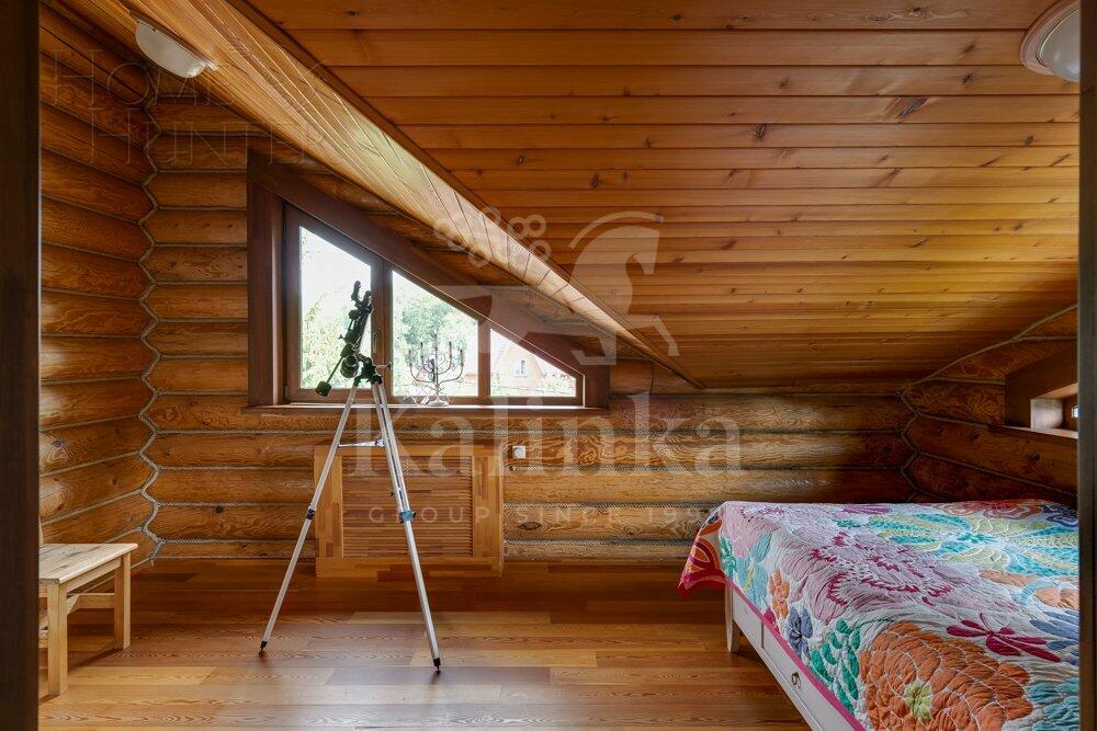 3-этажный коттедж 550 м² с отделкой