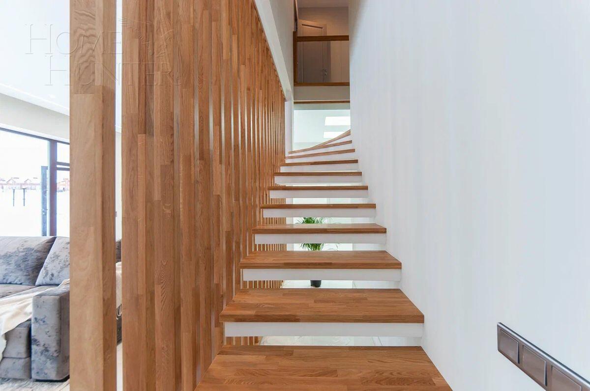 2-этажный коттедж 280 м² с отделкой