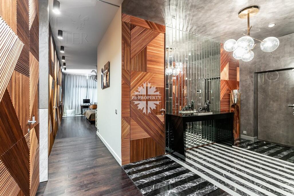 6-КОМН. КВАРТИРА С ОТДЕЛКОЙ 196 М² НА 6 ЭТАЖЕ