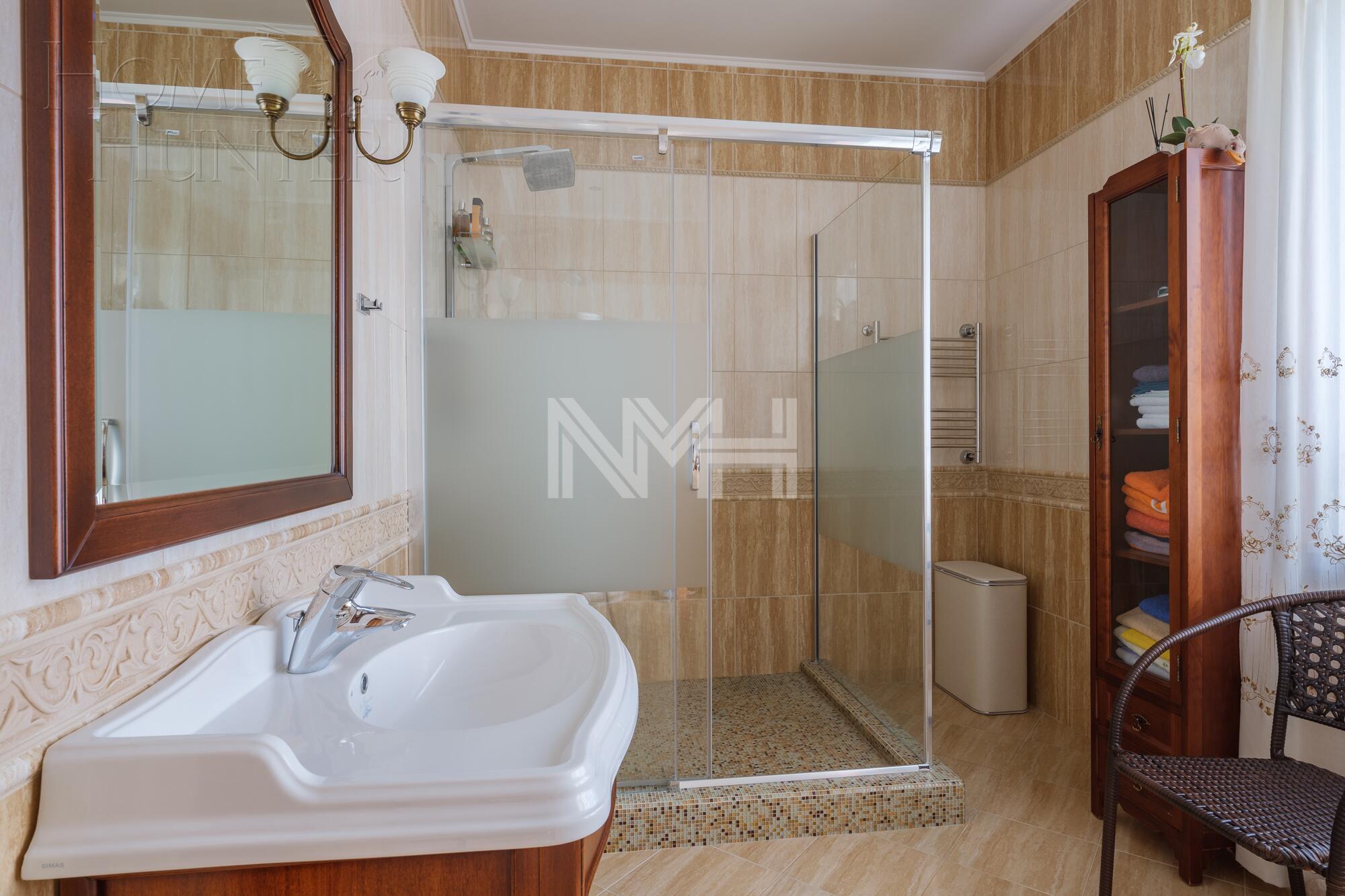 2-этажный коттедж 436 м² с отделкой