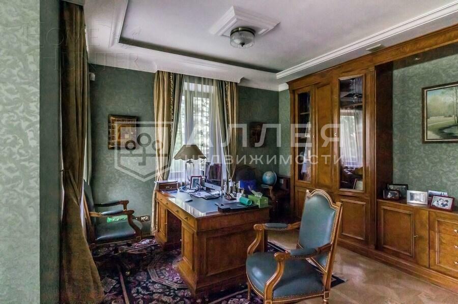 3-этажный коттедж 860 м² с отделкой