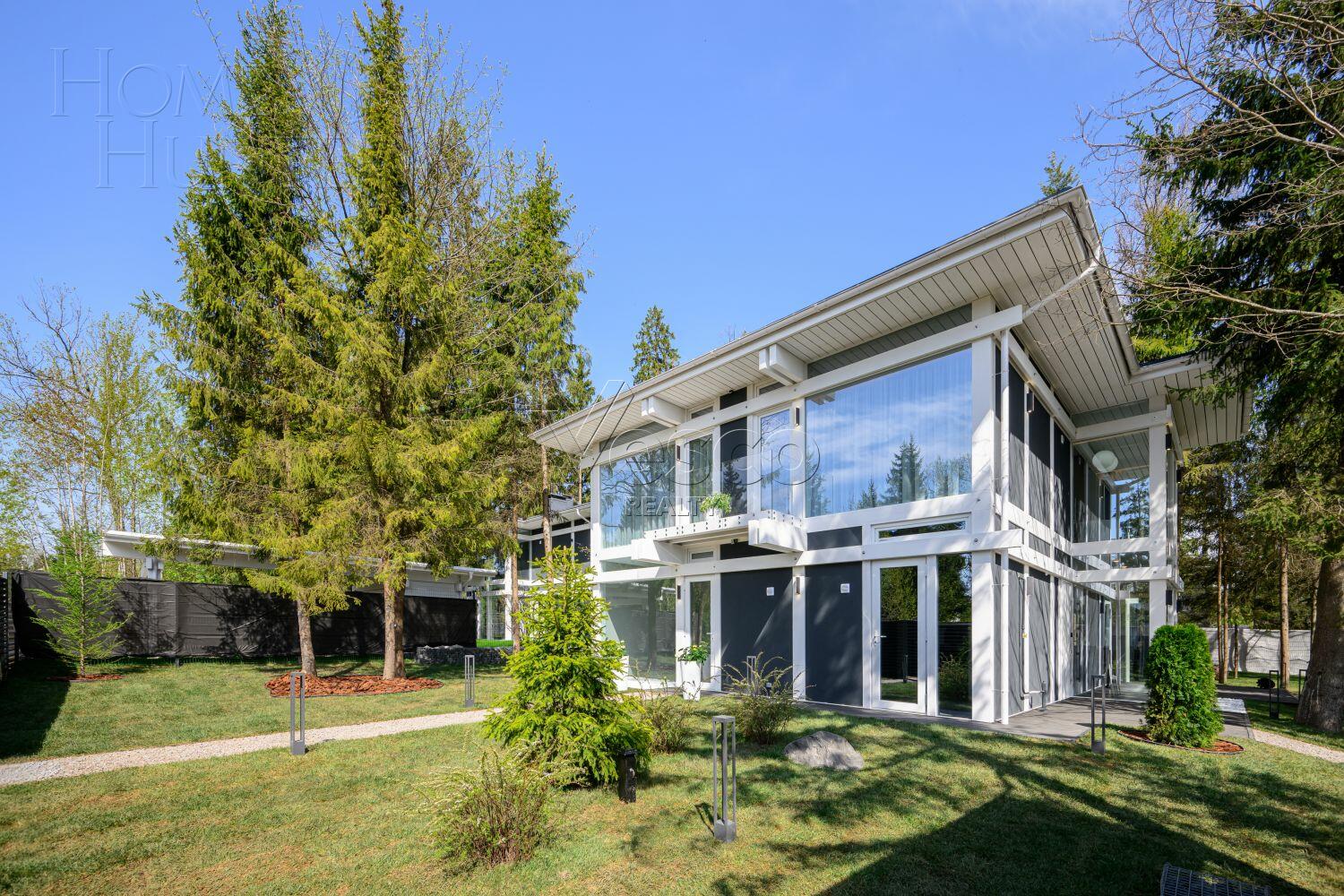 2-этажный коттедж 294 м² с отделкой