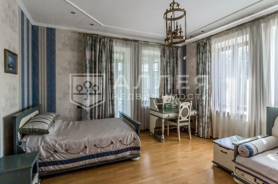 3-этажный коттедж 860 м² с отделкой