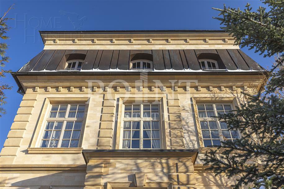 2-этажный коттедж 980 м² с отделкой