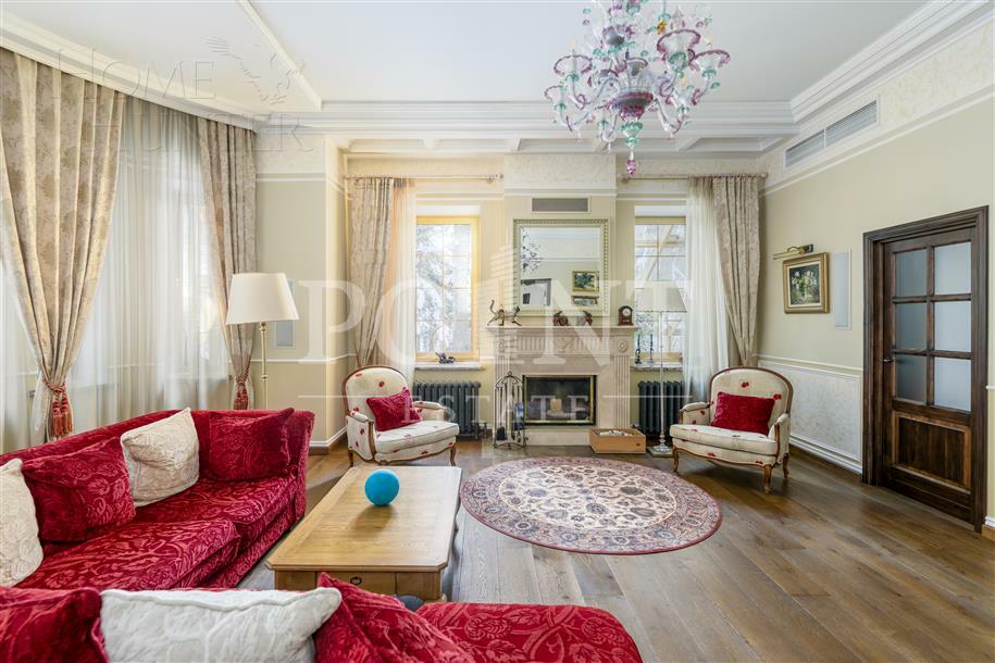 2-этажный коттедж 800 м² с отделкой