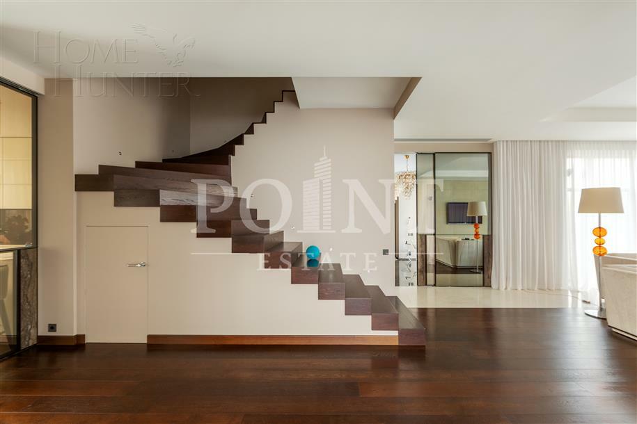 2-этажный коттедж 438 м² с отделкой