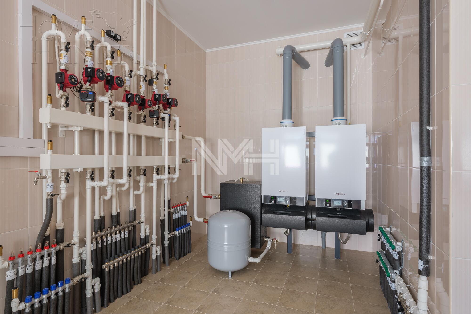 2-этажный коттедж 900 м² с отделкой