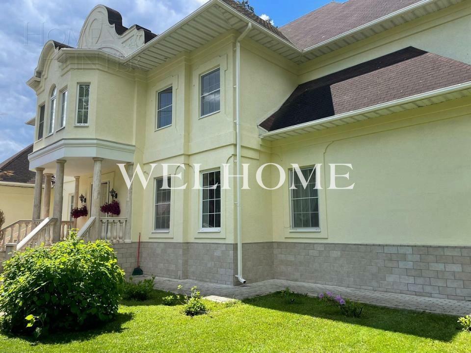 2-этажный коттедж 800 м² с отделкой