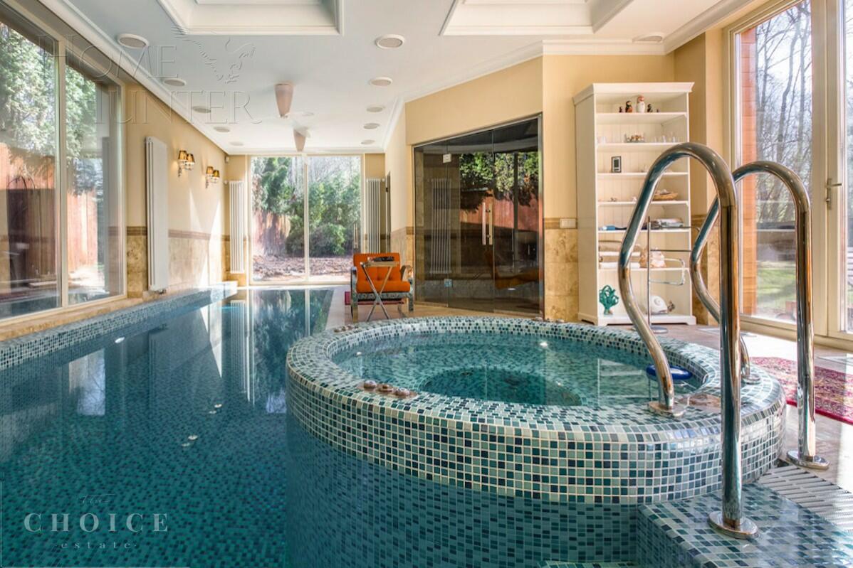 2-этажный коттедж 760 м² с отделкой