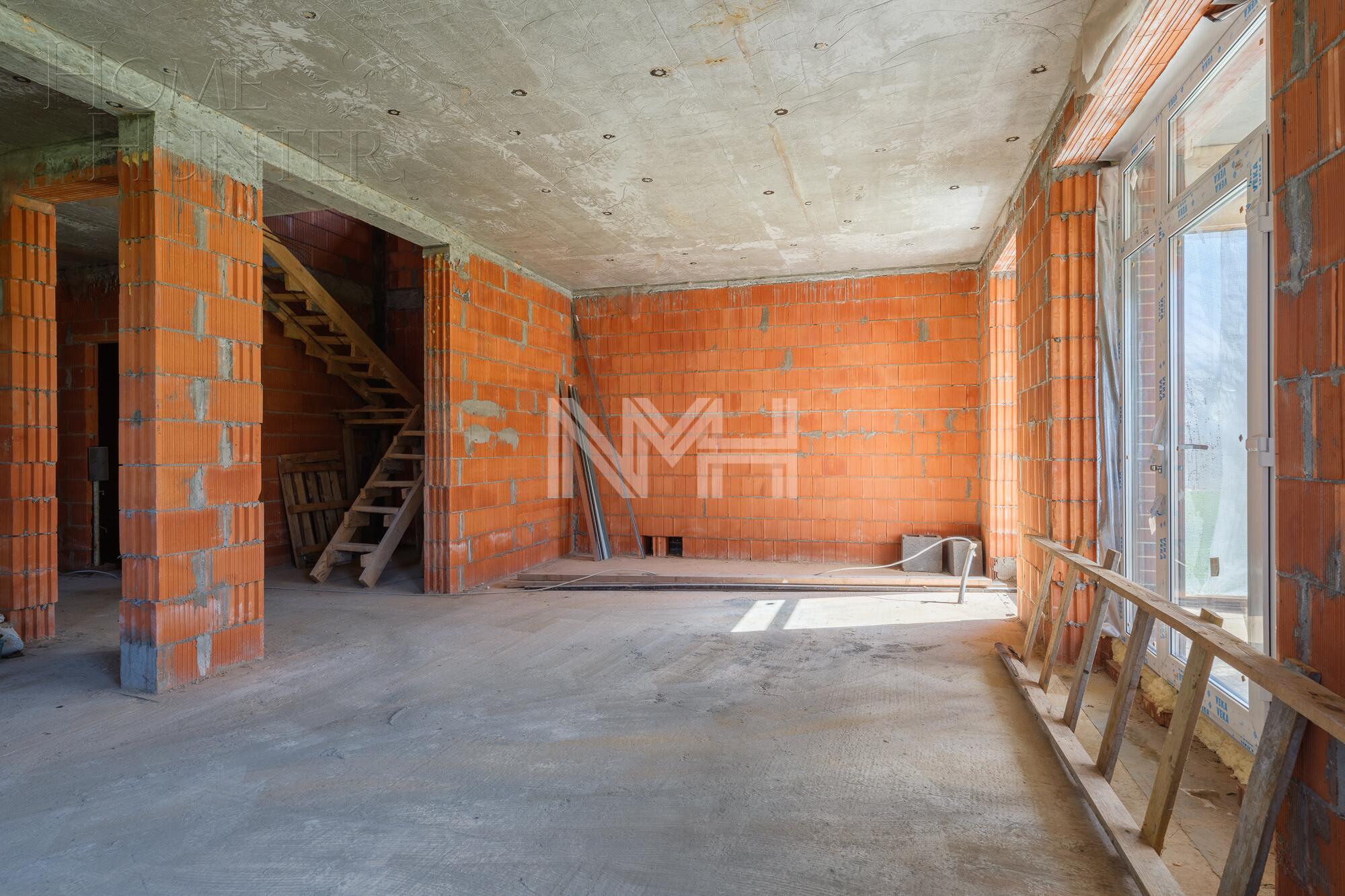 2-этажный коттедж 285 м² без отделки