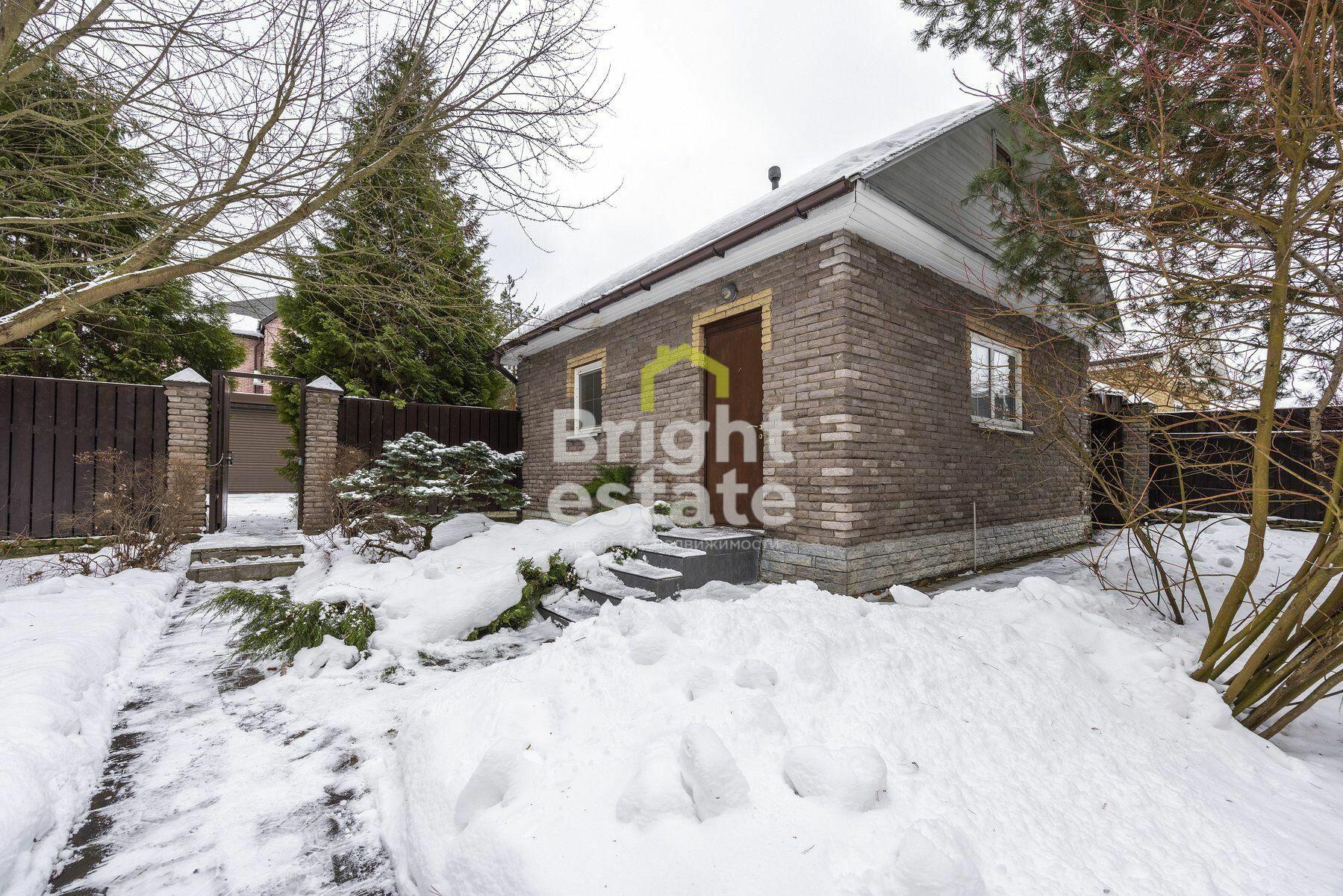 2-этажный коттедж 300 м² с отделкой