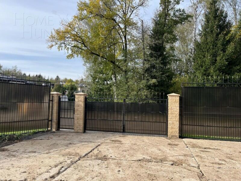 Участок 15 сот. в охраняемом поселке