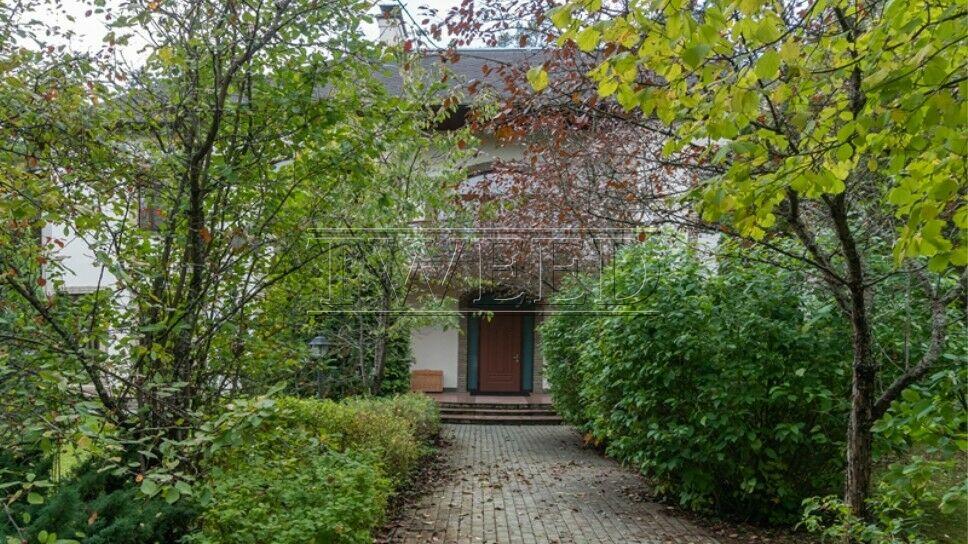 2-этажный коттедж 798.6 м² с отделкой