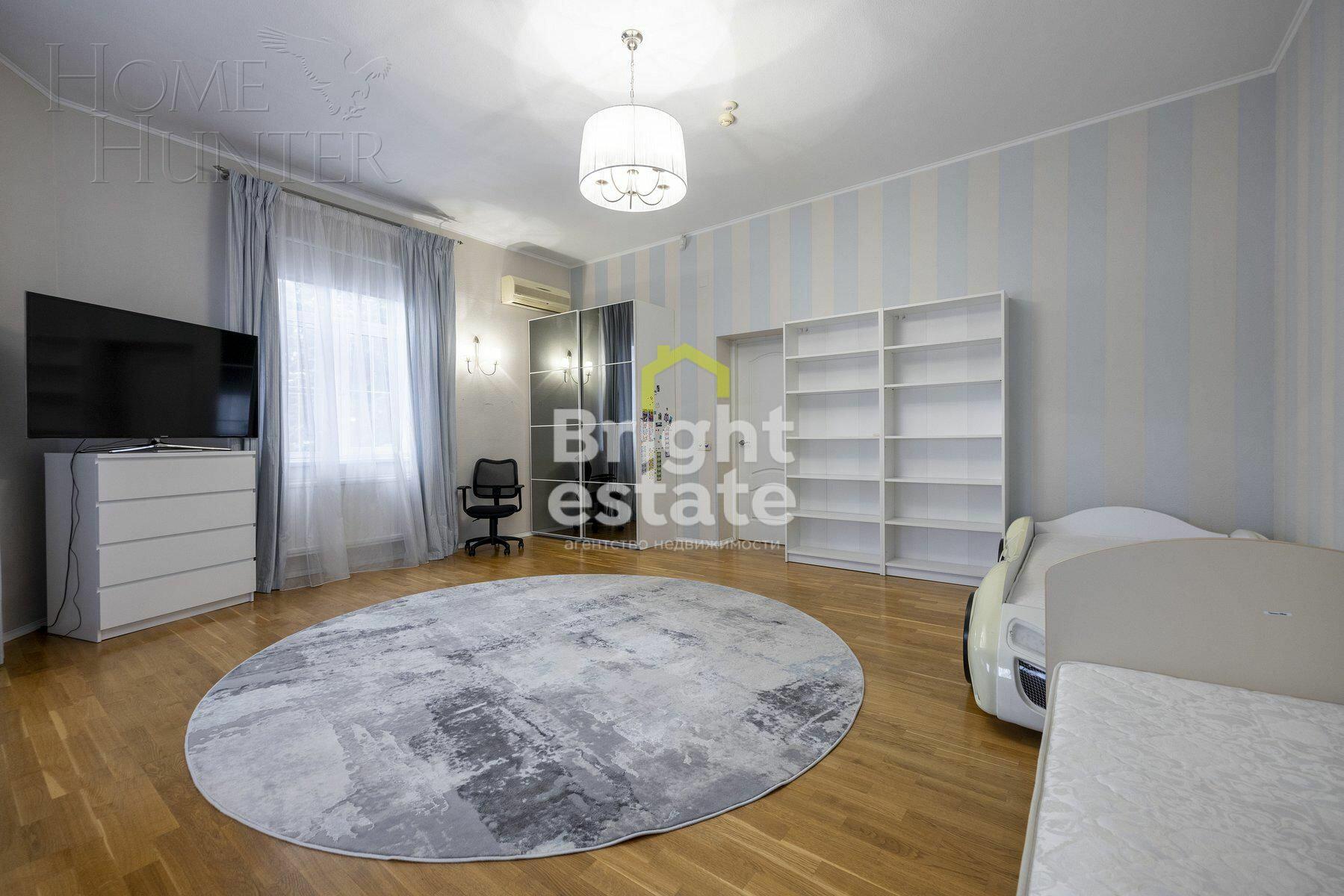 2-этажный коттедж 300 м² с отделкой