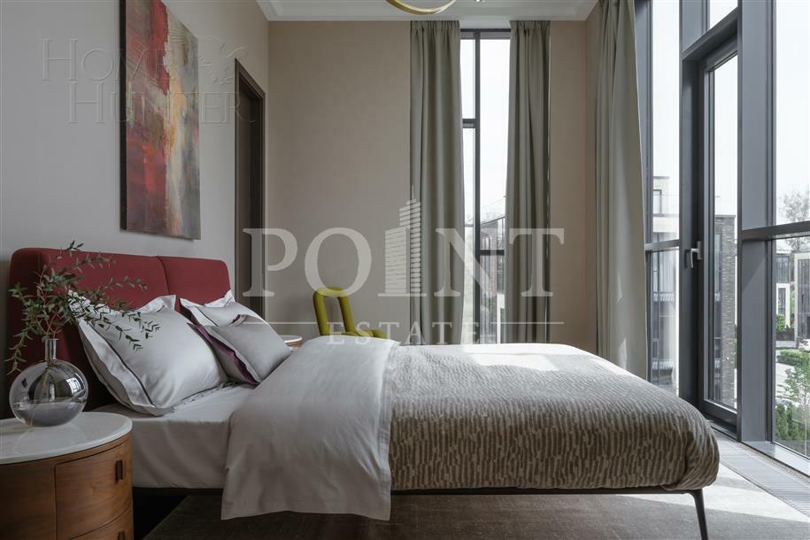 3-этажный таунхаус 310 м² с отделкой