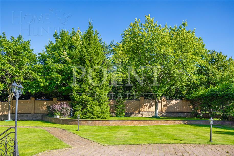 2-этажный коттедж 1 050 м² с отделкой