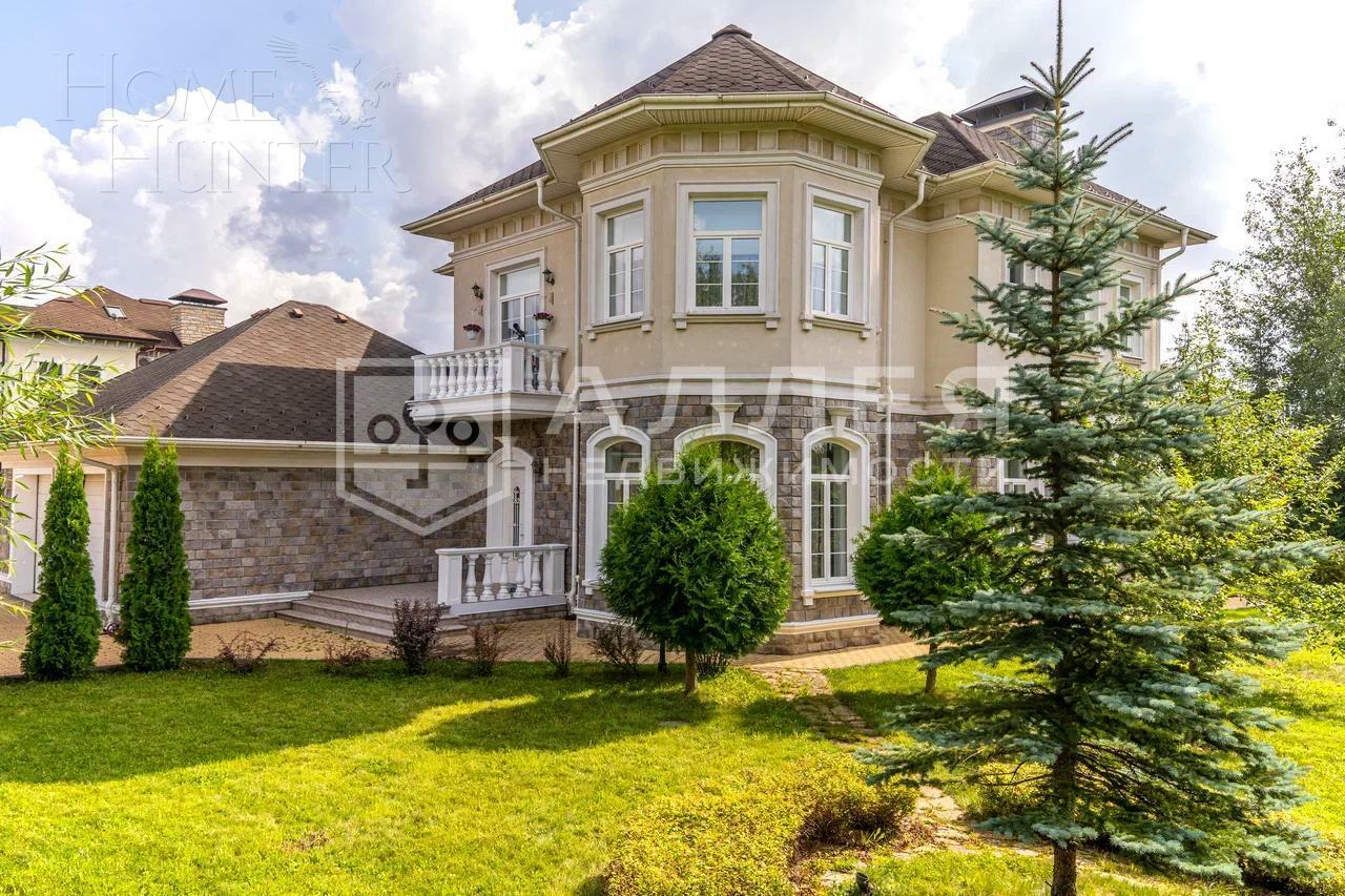 2-этажный коттедж 300 м² с отделкой