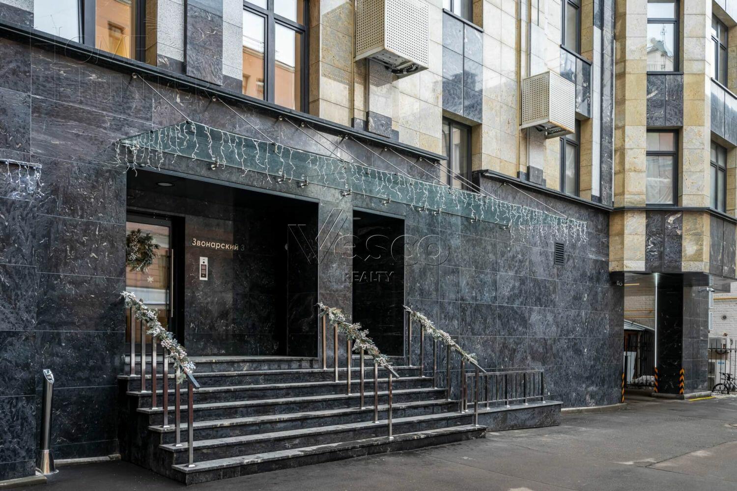 5-КОМН. КВАРТИРА С ОТДЕЛКОЙ 300 М² НА 7 ЭТАЖЕ