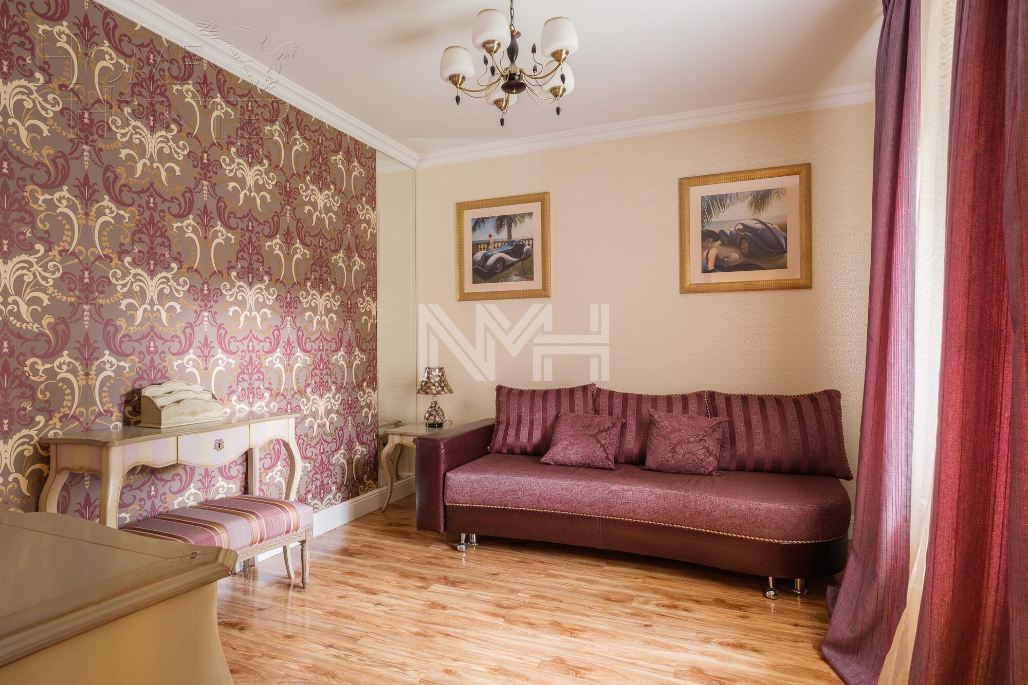 2-этажный коттедж 300 м² с отделкой