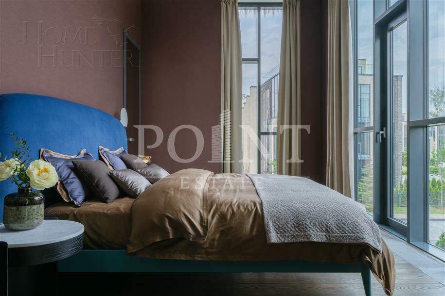 3-этажный таунхаус 310 м² с отделкой