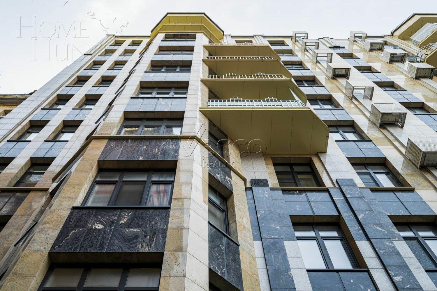 5-КОМН. КВАРТИРА С ОТДЕЛКОЙ 300 М² НА 7 ЭТАЖЕ
