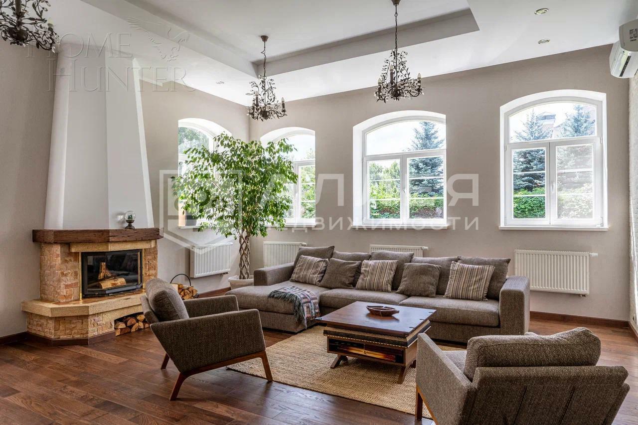 2-этажный коттедж 300 м² с отделкой