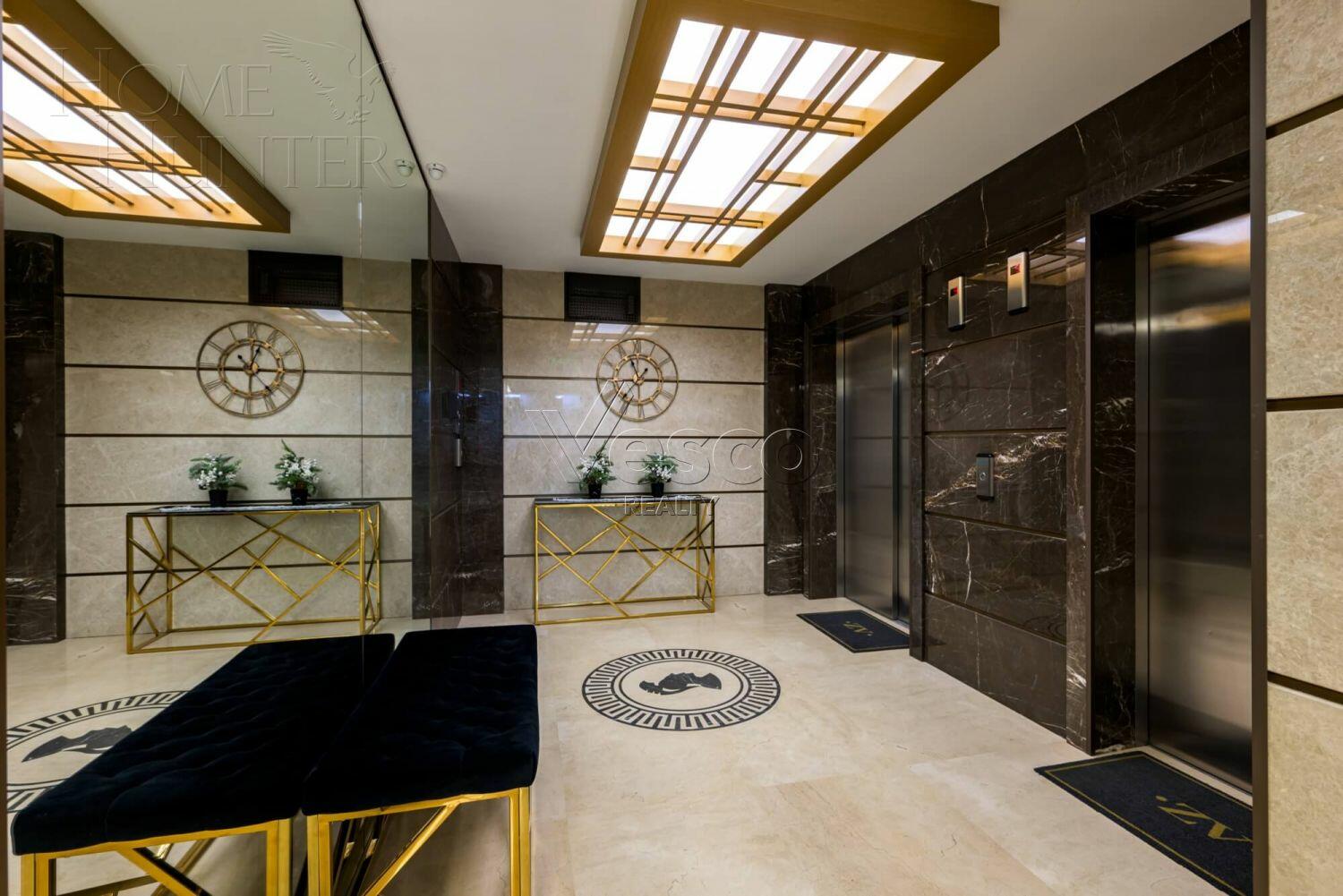 5-КОМН. КВАРТИРА С ОТДЕЛКОЙ 300 М² НА 7 ЭТАЖЕ