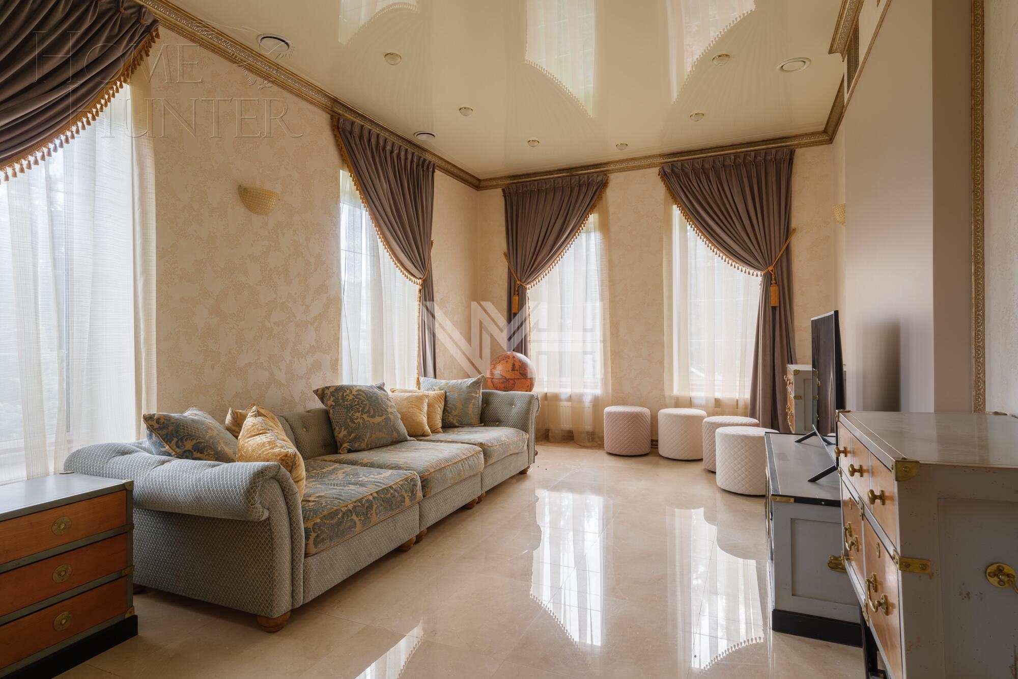 2-этажный коттедж 300 м² с отделкой