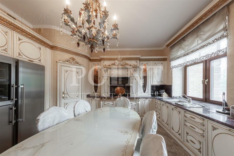 2-этажный коттедж 1 050 м² с отделкой