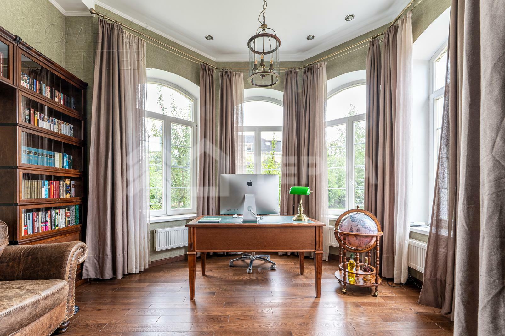 2-этажный коттедж 300 м² с отделкой