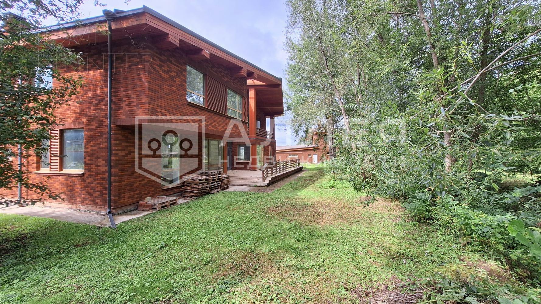 2-этажный коттедж 430 м² без отделки